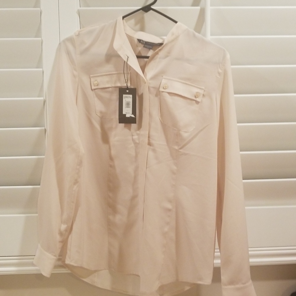 Button down blouse - Picture 3 of 3